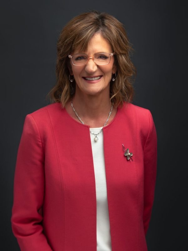 ReneeHeadshSq